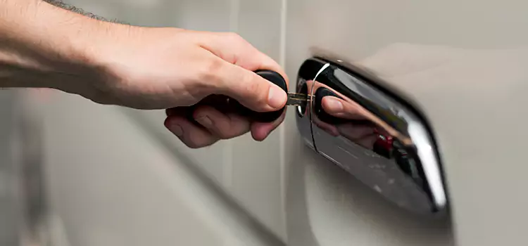 Why Choose Our Auto Locksmith Team in Willimantic, CT?