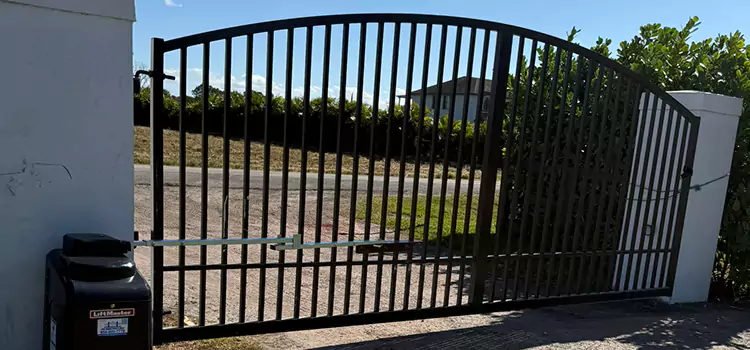 Driveway Fence Repair Willimantic