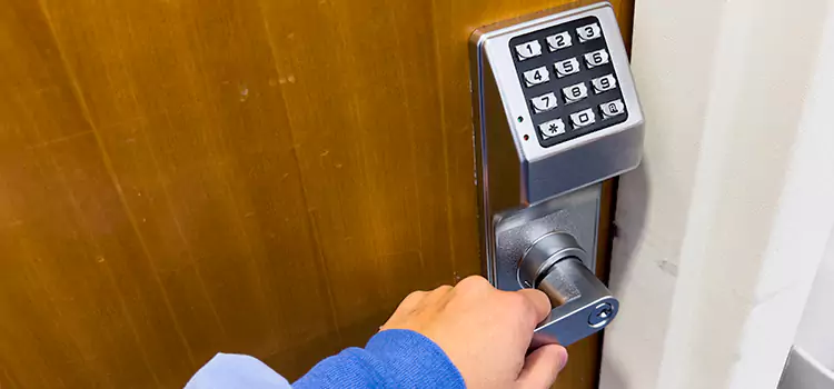 Why Choose Us for Your Keypad Lock Needs in Willimantic, CT?